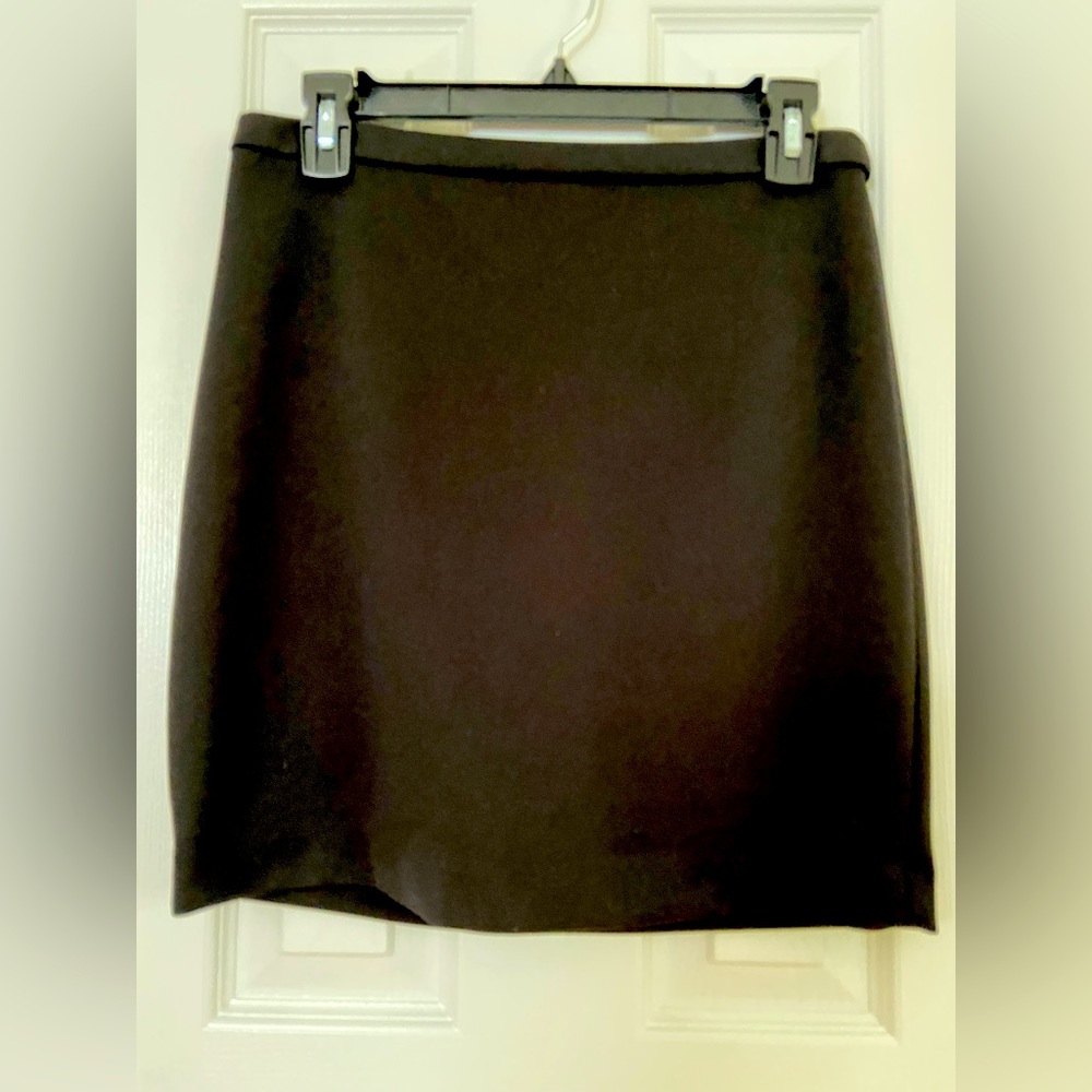 NWOT BASIC BLACK SHIRT size 6